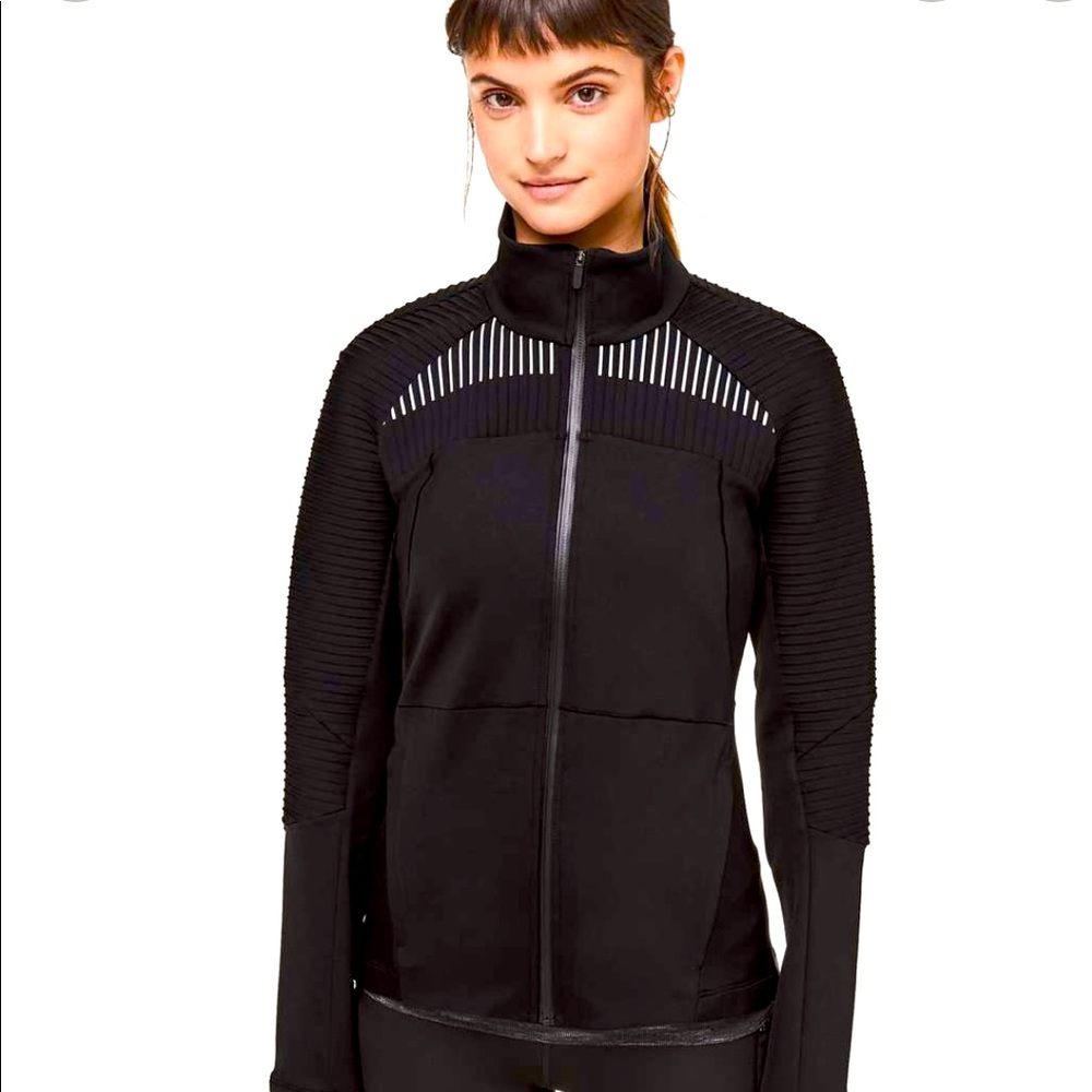 Lululemon Chill Going Strong Black Jacket 6